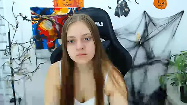 ArinaBelle online show from 24, 10, 2025