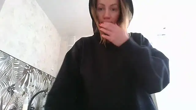 Thavione online show from 4, 2, 2026