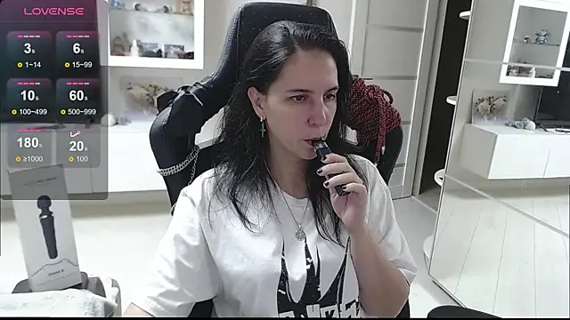 Snapshot of Irwi_Tomboy chatting on 26, 9, 2025 Irwi Tomboy online show from 26, 9, 2025