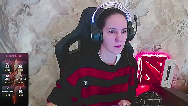 Irwi Tomboy online show from 29, 4, 2026