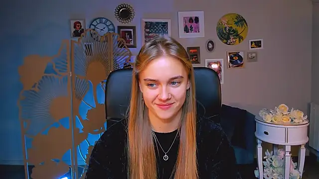 JuneWoods online show from 20, 10, 2025