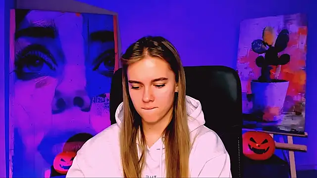 JuneWoods online show from 29, 10, 2025