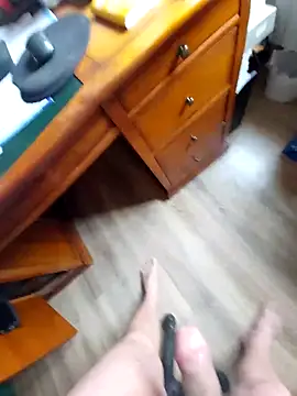 azery27000 online show from 13, 11, 2025