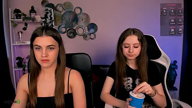 rebecca smile online show from 19, 3, 2026