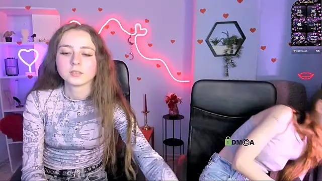 rebecca smile online show from 18, 4, 2026