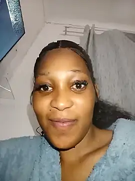 ConnieSmall24 online show from 18, 3, 2026