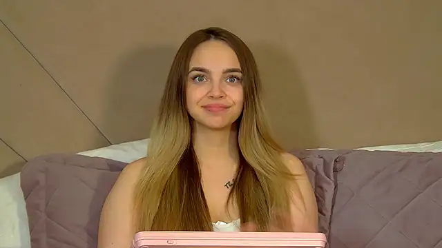Snapshot of AnitaVenture chatting on 18, 6, 2026 AnitaVenture online show from 18, 6, 2026