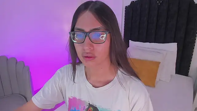 cherrylady 02 online show from 9, 1, 2026