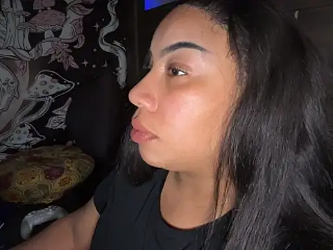 NeliaHexxen online show from 4, 12, 2025