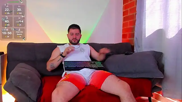 TomSloam online show from 19, 10, 2025