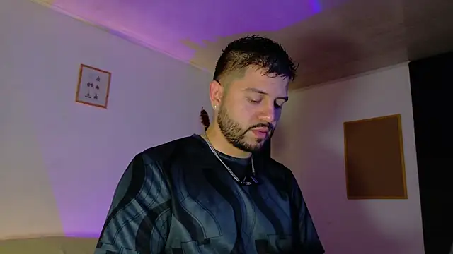 TomSloam online show from 14, 11, 2025