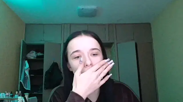 Emilia Light online show from 11, 3, 2026