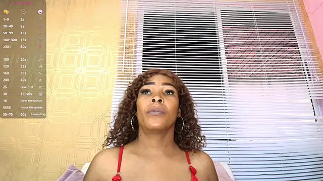 Snapshot of Layla_lell chatting on 3, 6, 2026 Layla lell online show from 3, 6, 2026