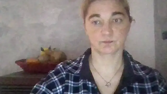 GoldenAngelMilf online show from 3, 4, 2026