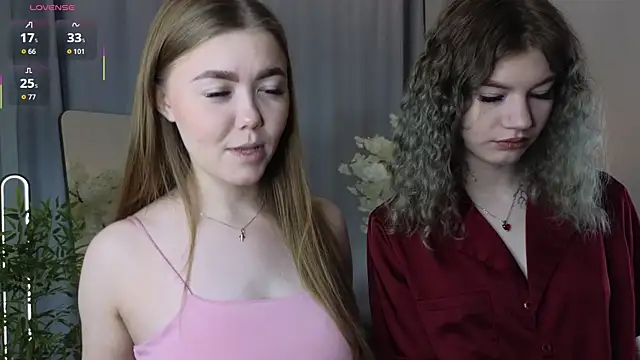 TwixieGuo online show from 21, 10, 2025