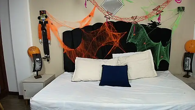 GabySweett  online show from 25, 10, 2025