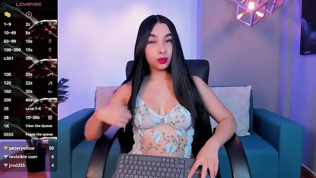 Caroline Millerr online show from 22, 10, 2025