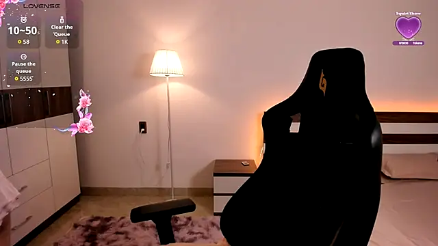 AmyVilvet  online show from 20, 10, 2025