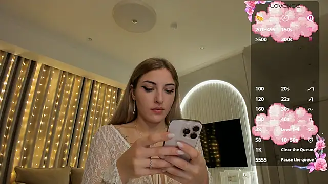 Snapshot of AmyVilvet_ chatting on 31, 5, 2026 AmyVilvet online show from 31, 5, 2026
