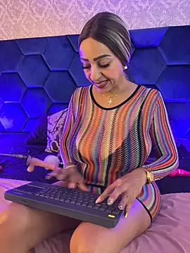 Snapshot of Angelina_Roa chatting on 15, 5, 2026 Angelina Roa online show from 15, 5, 2026