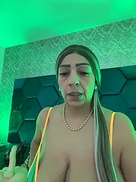 Snapshot of Angelina_Roa chatting on 20, 6, 2026 Angelina Roa online show from 20, 6, 2026
