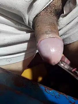 Snapshot of Sir_clouden chatting on 28, 9, 2025 Sir clouden online show from 28, 9, 2025