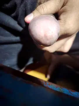 Snapshot of Sir_clouden chatting on 25, 10, 2025 Sir clouden online show from 25, 10, 2025