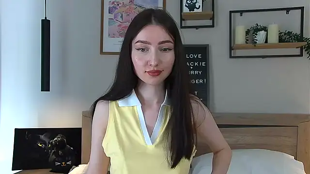 Snapshot of AnaMoonlight chatting on 27, 5, 2026 AnaMoonlight online show from 27, 5, 2026