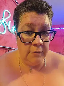 Snapshot of violentviolet68 chatting on 11, 6, 2026 violentviolet68 online show from 11, 6, 2026