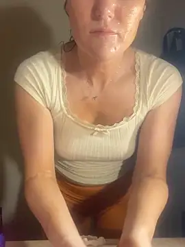 Snapshot of sexybriiiixoxo chatting on 15, 5, 2026 sexybriiiixoxo online show from 15, 5, 2026