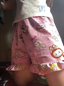 Tina pusy online show from 11, 5, 2026
