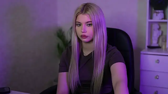 AshleyNikoo online show from 30, 9, 2025