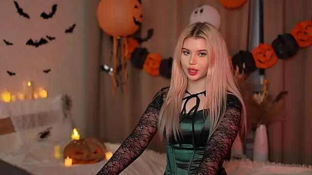 AshleyNikoo online show from 29, 10, 2025