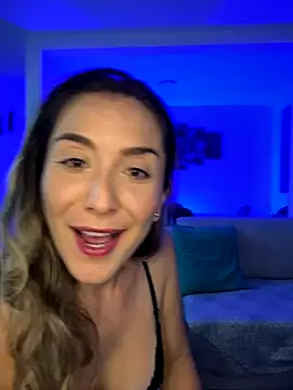 Mariana gom online show from 22, 11, 2025