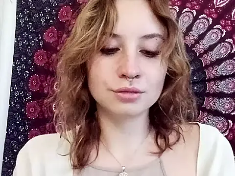 Snapshot of AdalynKiss chatting on 9, 10, 2025 AdalynKiss online show from 9, 10, 2025