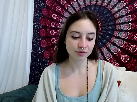 AdalynKiss online show from 4, 12, 2025