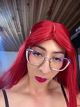 Snapshot of NICOLLE__12 chatting on 15, 5, 2026 NICOLLE 12 online show from 15, 5, 2026