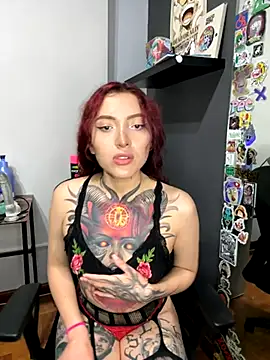 SelenaRouge1 online show from 4, 12, 2025