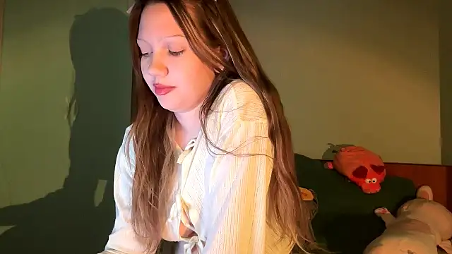 EmiIyKitty online show from 20, 10, 2025