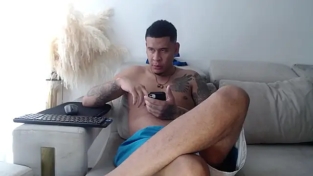 Adrew fox online show from 28, 11, 2025