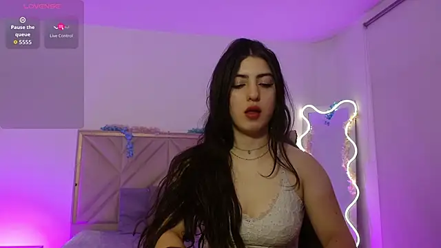 Ixchel tay online show from 20, 10, 2025