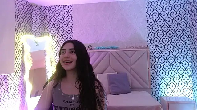 Ixchel tay online show from 9, 1, 2026