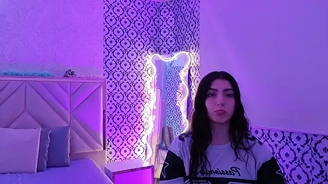 Ixchel tay online show from 2, 2, 2026