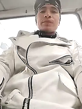 Angel 3-0 online show from 22, 10, 2025