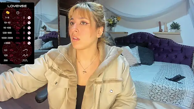 sophialyh 1 online show from 9, 10, 2025