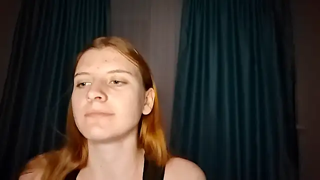 LynteriLain online show from 2, 11, 2025