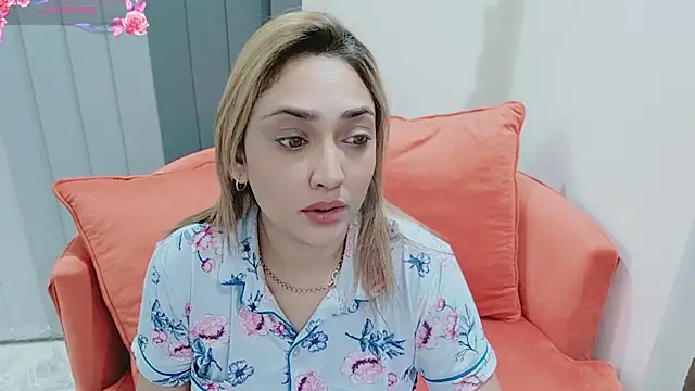 Snapshot of INDIANROMANCE chatting on 10, 6, 2026 INDIANROMANCE online show from 10, 6, 2026