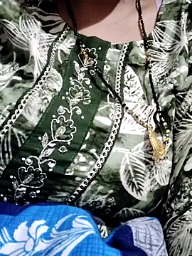 Hot  bhabhi 99 online show from 5, 10, 2025