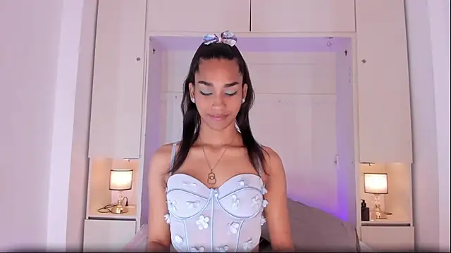 AnahiCollins online show from 14, 10, 2025