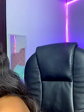 ScarletDesire  online show from 17, 10, 2025